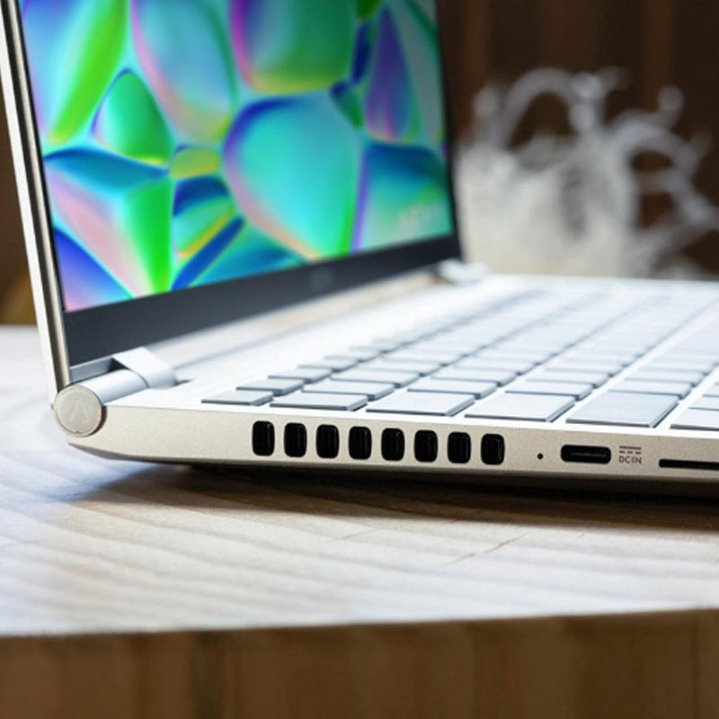 Pc Portable Gamer Gigabyte Aero 14 BMF i7 13Gén 16Go 1To SSD Gris En Tunisie