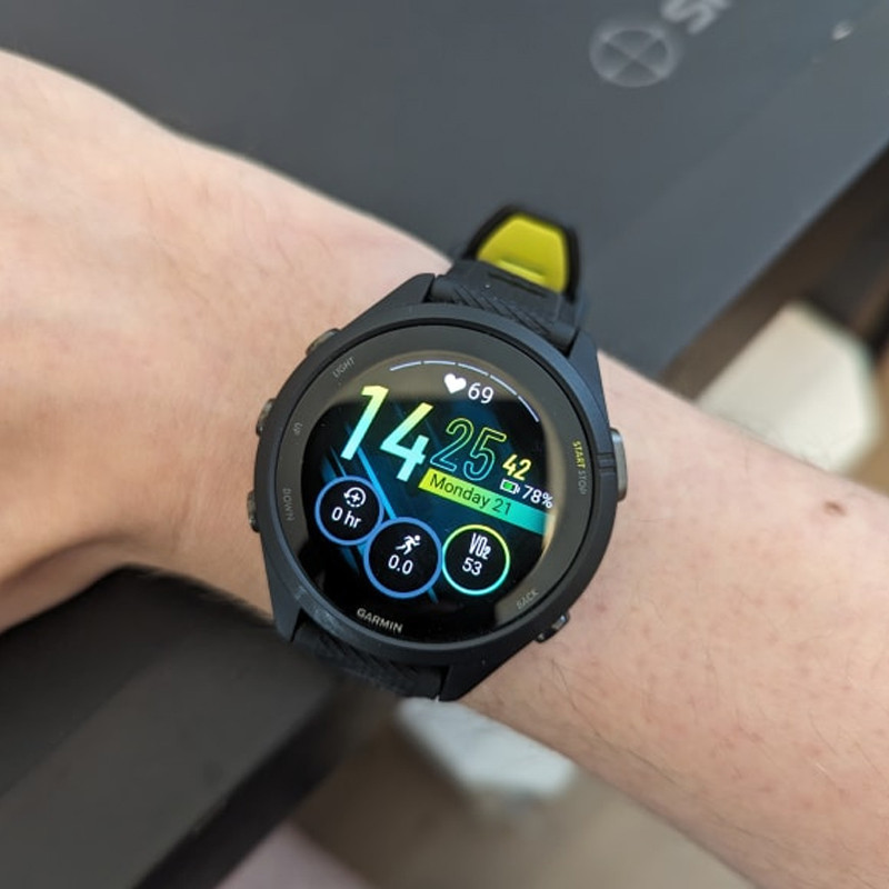 Montre Connectée Garmin Forerunner 265s Noir & Jaune en Tunisie