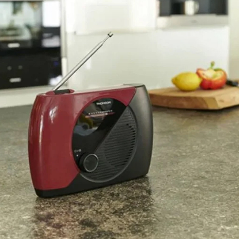 Radio FM Portable Thomson RT353 Rouge & Noir En Tunisie