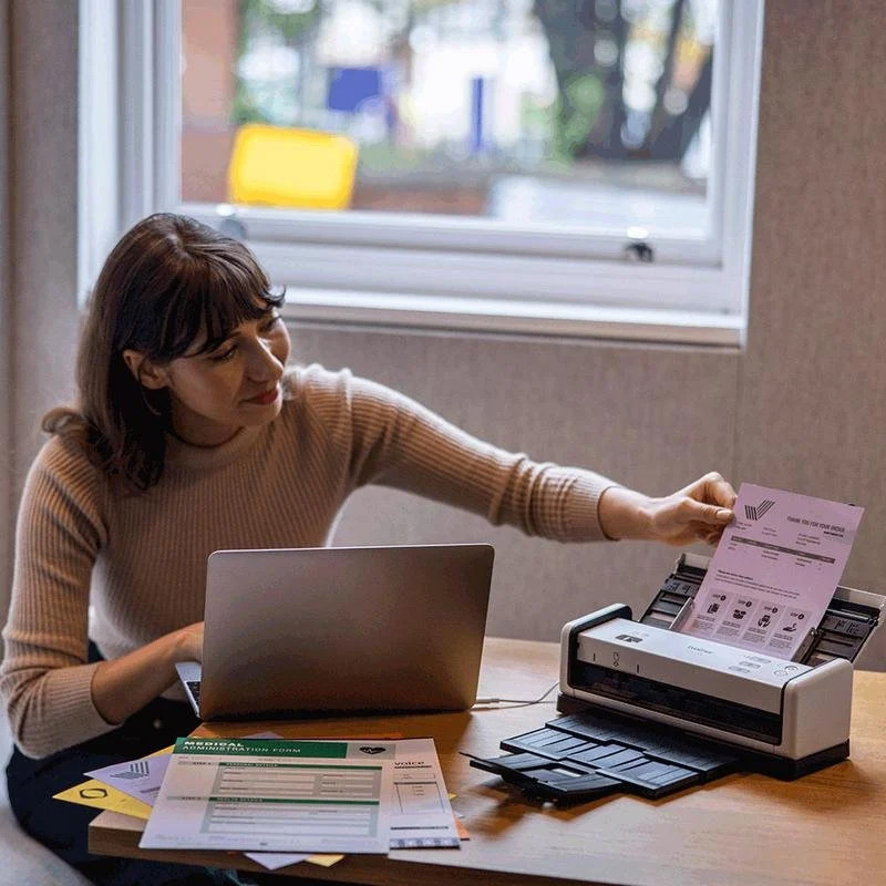 Scanner De Document à Défilement Brother ADS-1300 Noir & Blanc en Tunisie